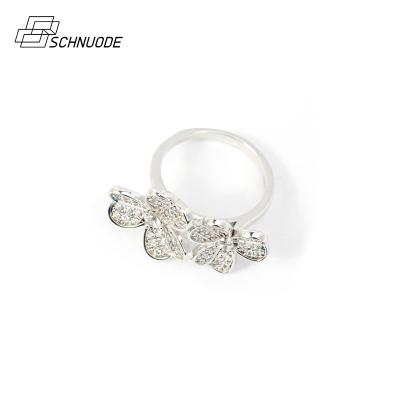 China FASHIONABLE Luxurious Silver Women's Crystal Paved Flower Ring Jewelry For Gift for sale