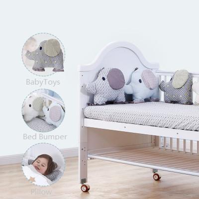 China Snoozzz Cartoon Breathable Handmade Baby Pillows Cotton Baby Hutch Crib Bumper for sale