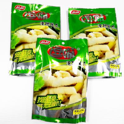 China Natural Pickled Spicy Sour Pepper Chicken Feet 150g bagged chicken feet meat snack, 25 bags/carton for sale