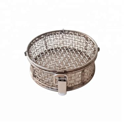 China Sustainable Woven Stainless Steel Wire Mesh Basket With Locking Lid Round Wire Storage Basket Mesh for sale