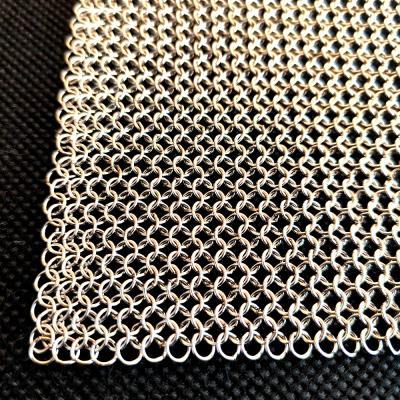 China Corrosion Resistance 316 Stainless Steel Chainmail Cast Iron Cleaner Handmade Chainmail Scrubber for sale