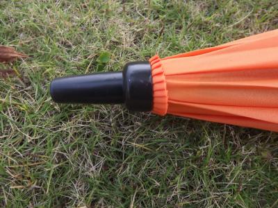 China Orange Windproof 18 Ribs Customized Golf Umbrellas Personalized In 190T Pongee for sale