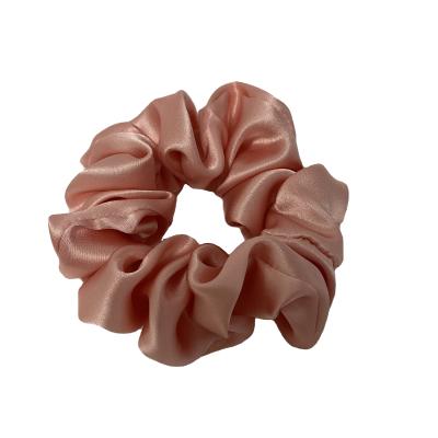 China Fashion Girls 100%silk Satin Hair Scrunchie With Box Custom Colorful Elastics Hair Ties for sale