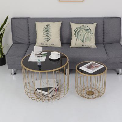 China Eco - Friendly Hot Sales Gold Metal Legs Around Mirrored Glass Coffee Table for sale