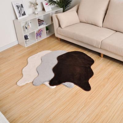 China Wholesale Washable Washable Faux Fur Super Soft Blankets And Blankets For Living Room Floor Area Rugs High Quality for sale