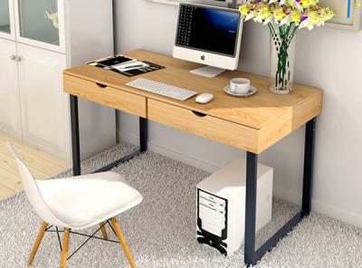 China Modern Style Small Computer Table , Home Computer Desks Smooth Surface for sale