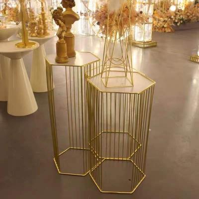 China European gold cake round table set wedding decoration metal dessert display stand for sale