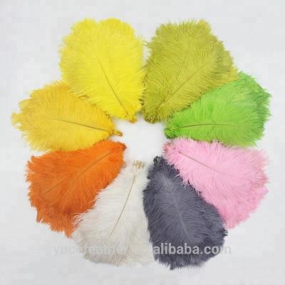 China Decoration 12-14 inch (30-35 cm) high quality multicolored smooth fluffy natural ostrich feather for lighting and flower arrangement for sale