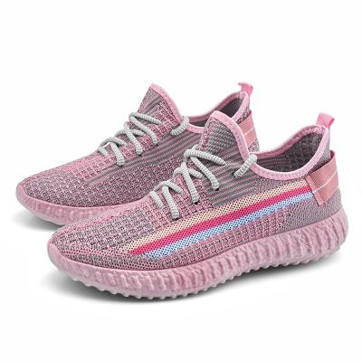 China Fashion trend sneakers women yezzy casual woven new cheap running shoes flight breathable Christmas sports shoes for sale