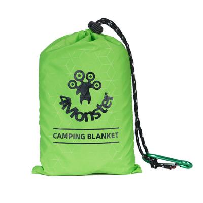 China Free Cover Mat Waterproof Camping Picnic Mat Water Resistant Sand Beach for 3-4 Person for sale