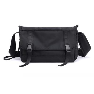 China Large Capacity Leisure Fashion Travel Shoulder Bag Men's Sports Waterproof Outdoor Messenger Bag Waterproof Backpack for sale