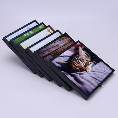 China Fashion Restick Professional Plastic Picture Frame Picture Frames Adhesive Restickable Wall Frame Picture for sale