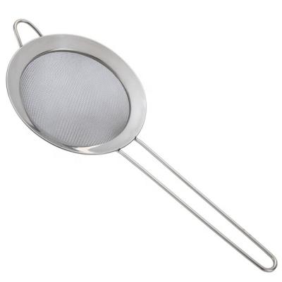 China Sustainable 304 Stainless Steel Well Mesh Filter Strainer Colander With Long Handle for sale