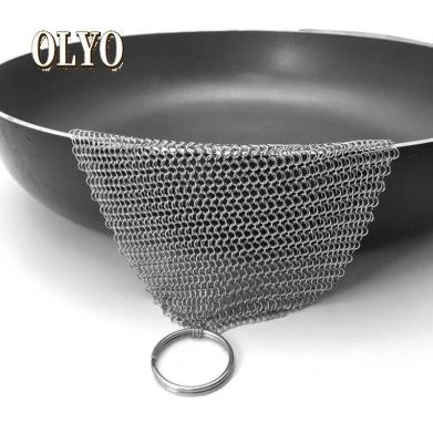 China 316 Stainless Steel Welded Ring Mesh Chainmail Cast Iron Cleaner Welded Scrubber for sale