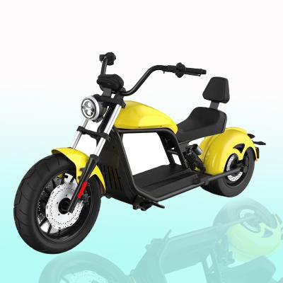 China Unique Design Hot Sale Men Electric Motorcycle Scooter Cheap Electric Scooter For Adults for sale