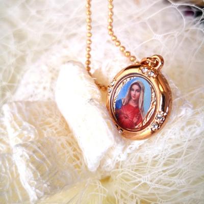 China Blessed Mother Charm Pendant Necklace Mary 24K Gold Plated Religious Jewelry for sale