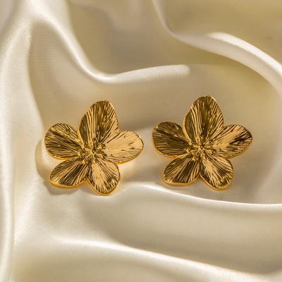 China Vintage Fine Gold Plated 18K Luxury Flower Earrings No Fade Stainless Steel Flower Stud Earrings For Girl for sale