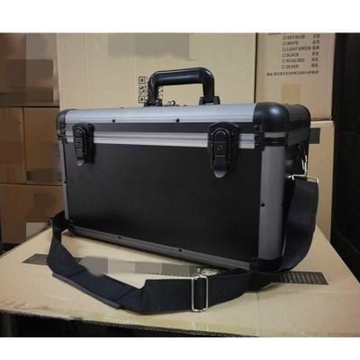 China Black Waterproof Hard Protective Glass Pilot Waterproof Shockproof Dustproof Aluminum Display Gun Case With Foam Customized for sale