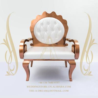 China TAD-TC-SS005 Luxury Newlyweds Chair Wedding Sofa For Wedding and Store Events The A Dream Wedding for sale