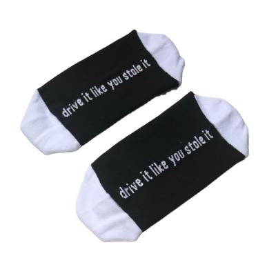 China 2021 Sporty Latest Design With Customized Letter Socks Cotton Sports Socks Free Shipping for sale