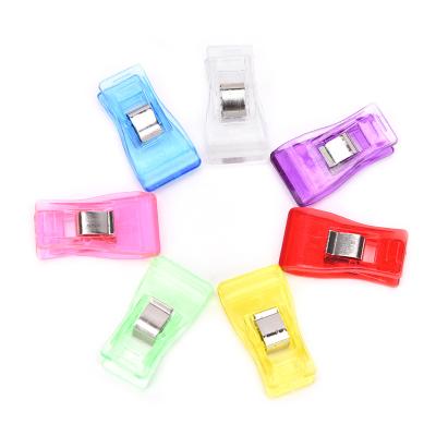 China Patchwork Plastic Staple Plastic Clip Stationery Office Use Ax Shape Sewing Clip for sale