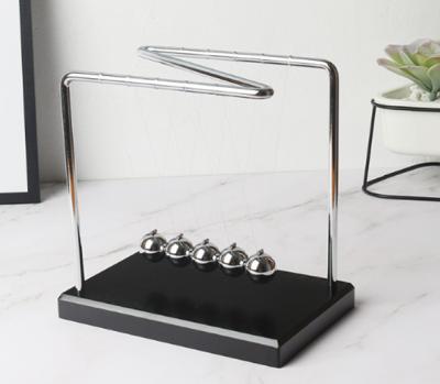 China All Area Business Gifts Classic Newton Cradle Newton Pendulum Office Decor for sale