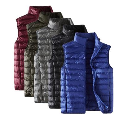 China Sustainable Men's Casual Outdoor Duck Down Vest Sport Winter Warm Vest Black Jacket for sale