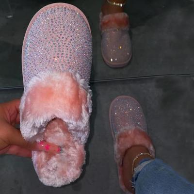 China Fashion Trend Plus Size Bling Flat Diamond Slippers Ladies Fur Sandals Hot New Rhinestone Slippers for sale