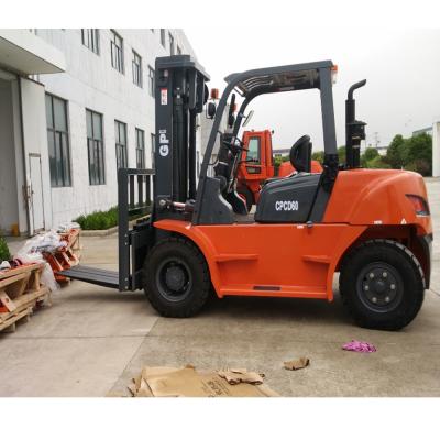 中国 Best price high quality forklift CPCD60 6 ton diesel forklift 6000kg 販売のため