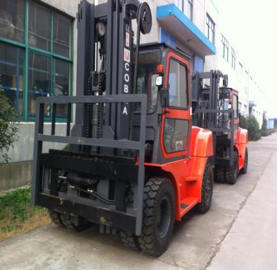 China Hotels Best Quality Royal Heavy Duty Forklift 7ton Diesel Forklift zu verkaufen