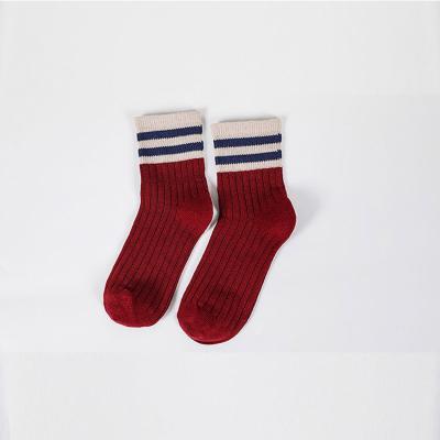 China Girl School Sock QUICK DRY Cheap Kids School Socks With Stripe for sale