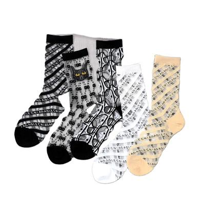 중국 Women's Summer Socks Fancy Lace Ultra Thin Breathable Transparent Silk Antibacterial Crystal Girls Elastic Short Socks Female Socks 판매용