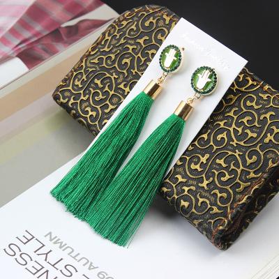 China CLASSIC Fashion Female Exaggerated Long Tassel Earrings Stud Earrings Female Temperament Rose Flowers for sale