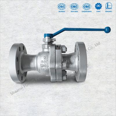 中国 Casting Floating Ball Valve Metal / Soft Seated Design According To API6D 販売のため