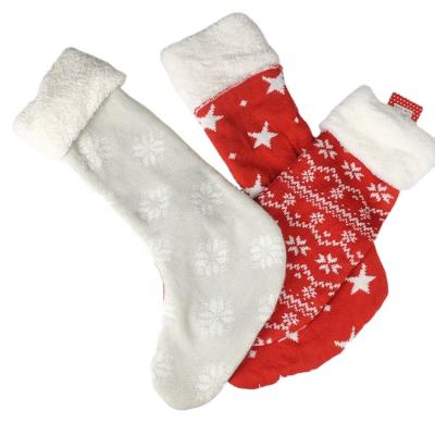 China High Quality Personalized Red Polyester Wholesale Santa Snowman Christmas Socks Success Decorative Socks for sale