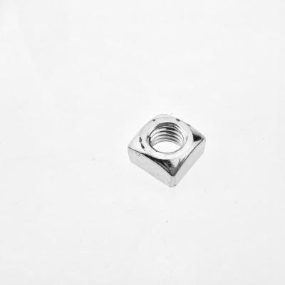 中国 DIN557 Square Nut M3 M4 M5 M6 M8 M10 M12 M16 M20 ZP 販売のため