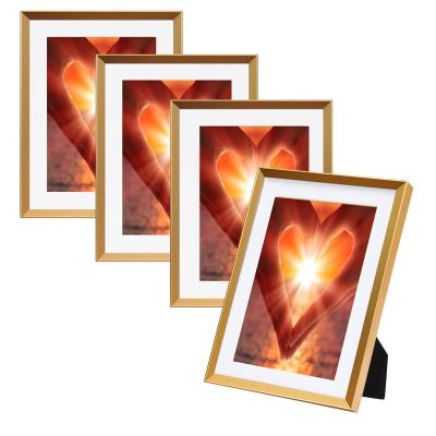 China Wall Hanging Metal Picture Frame 4X6 5X7 6x8 8x10 Metal Picture Frame Display Elegant Home Frame Decoration Aluminum Photo Frame For Pictures Photo Decor for sale