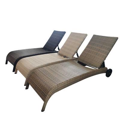 China Vintage Adjustable Wicker Beach Patio Furniture Outdoor Pool (Other) Rattan Lounge Chair for sale