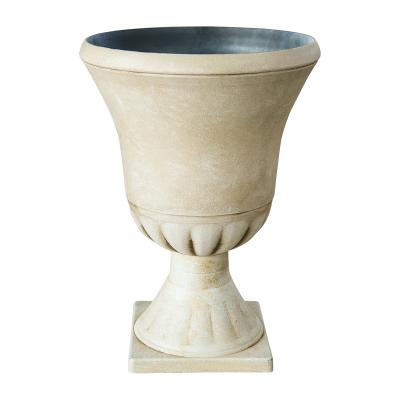 China Indoor Outdoor Antique Plastic Plant Pots Urn Planter Roman Style Decor Roman Flower Pots for sale