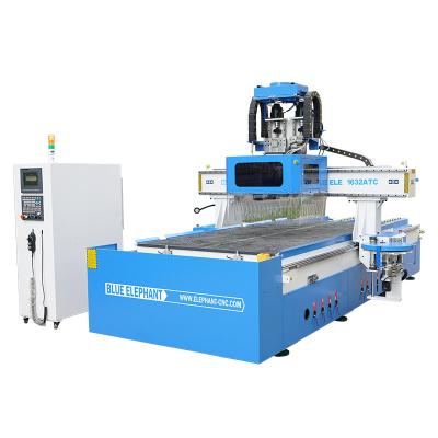 China Hotels furniture design 1632 cnc router wood engraving machine with probing head and double tool change for sale