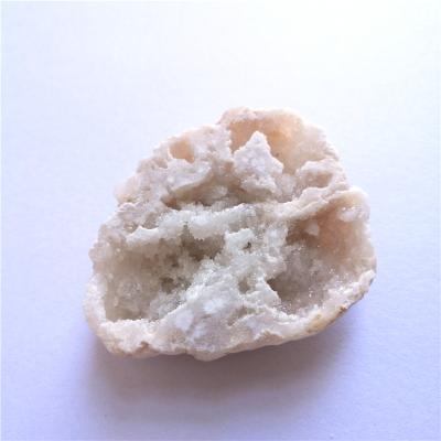 China China Wholesale Natural Rock Agate White Quartz Crystal Geode Cluster Agate Geode Druzy For Home Decoration for sale