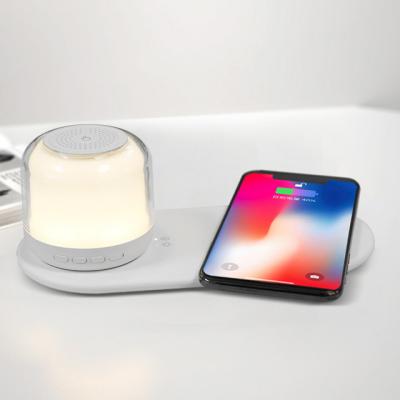 China Magnetic Night Light 15W Smart Home Bedside Table QI Wireless Charging Station With Magnetic Led Night Light for sale