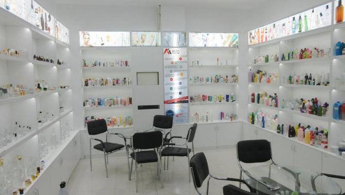 Verified China supplier - Guangzhou Maker Cosmetic Packaging Material Co., Ltd.