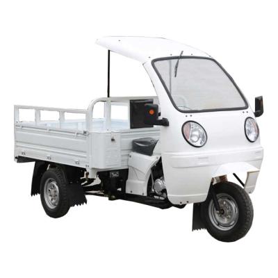 China New Cooler Extra Cargo 200cc Water Radiator Power Motorcycle Tricycle With Cabin Cargo Tricycle for sale