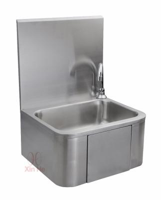 China Industrial Hospital Single Bowl Stainless Steel Knee Operated Sink for sale