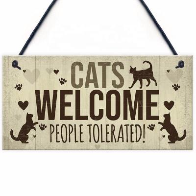 China CUSTOM MADE Europe Animals Dog Cat Funny Wooden Plaque Dog Signs With Cocking Rope For Door And Wall for sale