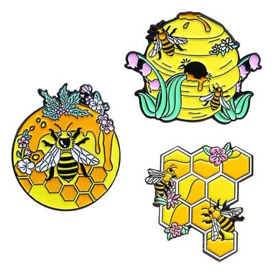 China American Wholesale Custom Make Logo Bees Pattern Hard Lapel Pin Metal Enamel Bee Pins For Men's Suit for sale