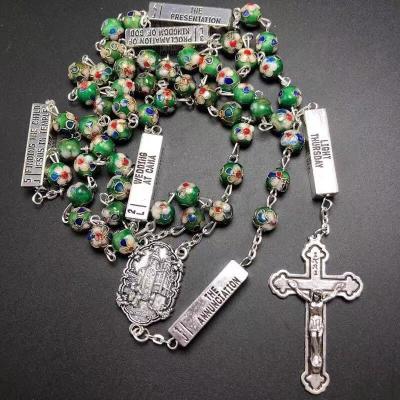 China Romantic Green 8mm Cloisonne Bead Catholic Rosary Necklace with Five Mysteries Antique Silver Plating Fatima Center and Jesus Cross for sale