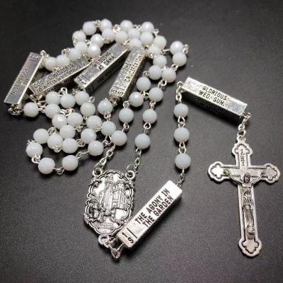 China Europe 6mm white facet glass rosary, religious rosary necklace with FATIMA centor, Catholic rosary necklace from Singapore for sale