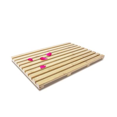 China Sustainable Best Seller High Quality Eco-friendly Bamboo Bath Mat Natural Wooden Bathroom Shower for sale